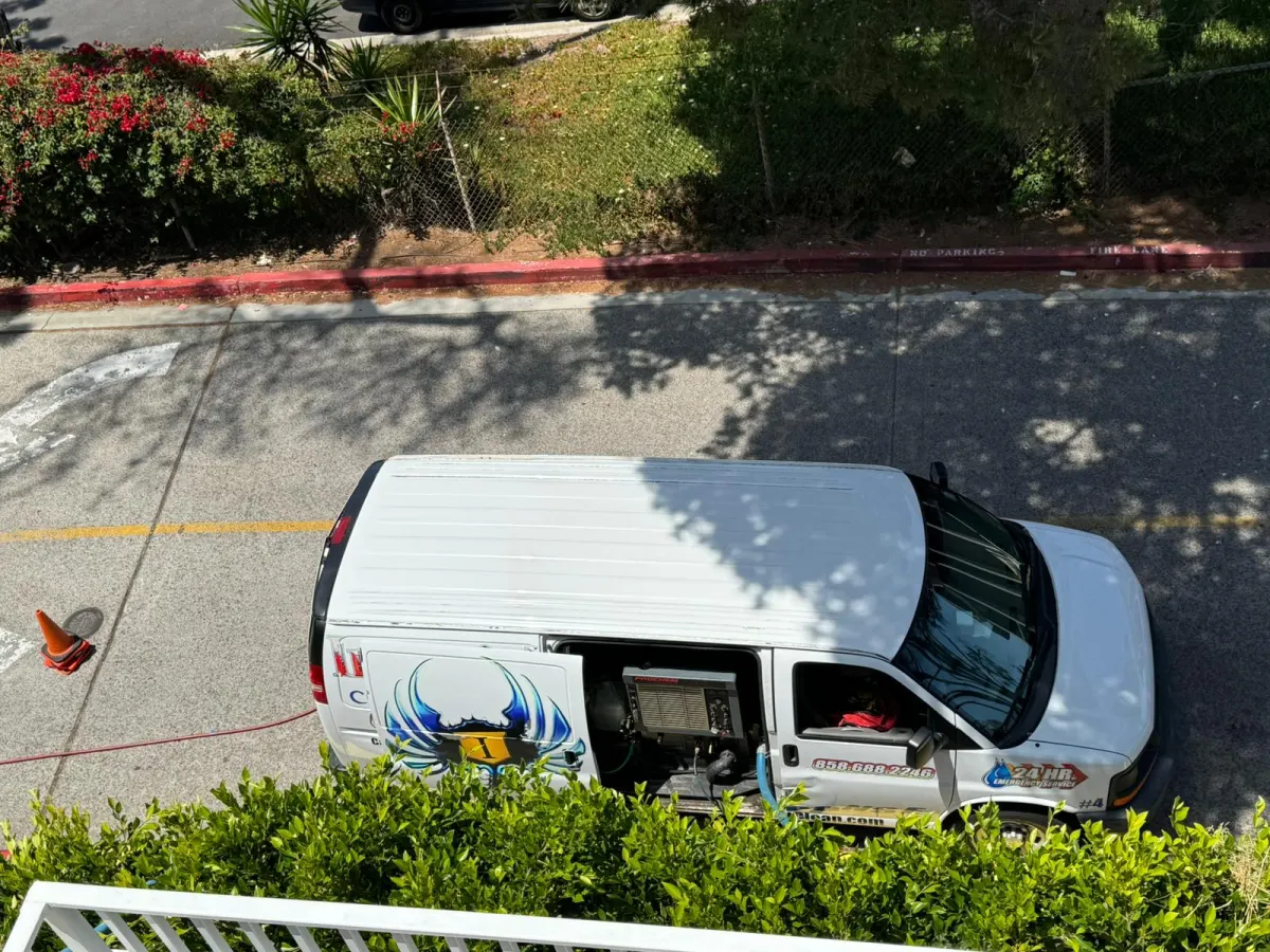 Imperial truck-mounted van with hoses run to a job β Imperial Carpet Cleaning, San Diego Imperial truck-mounted van with hoses run to a job β Imperial Carpet Cleaning, San Diego